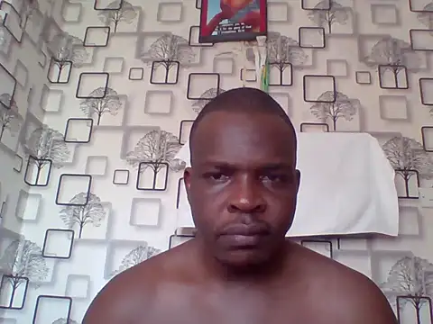 Chumba_001 live cam on StripChat
