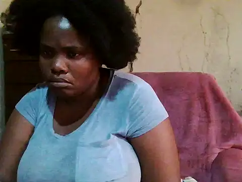 sexybigboobz webcam