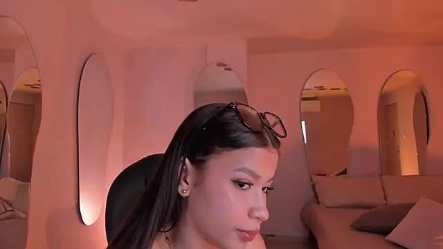 SophieHouston_ webcam