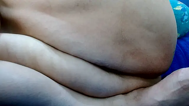 thebesthairypussy2 webcam
