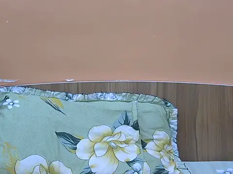sugar_mommy98 - Sugar_mommy98's free webcam - UK Sex Cams