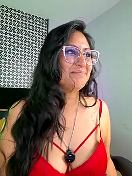 Amber_gold_ webcam
