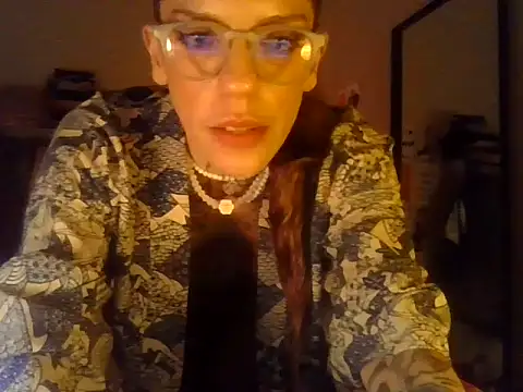plsmecha live cam on StripChat