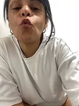 Kataliina live cam on StripChat