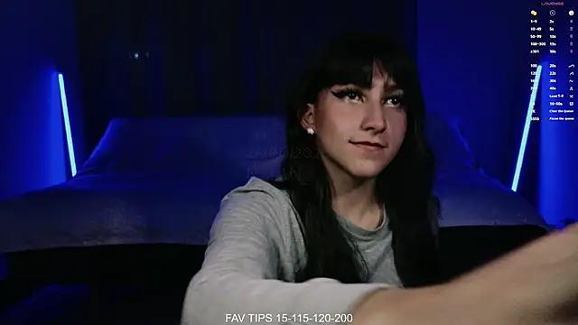 Nalan__ live cam on StripChat