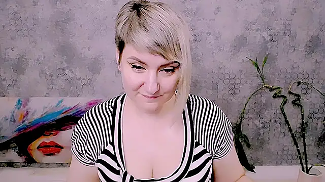 Djullia webcam