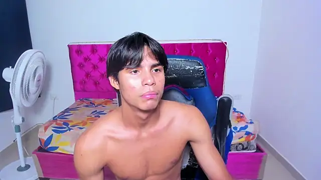 Watch skinny_sam live on EroticFlix - High definition streams