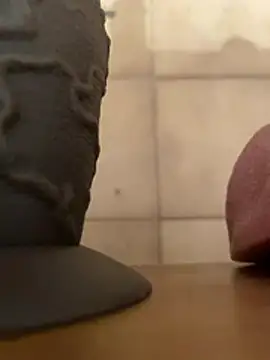 crisfootlicker webcam