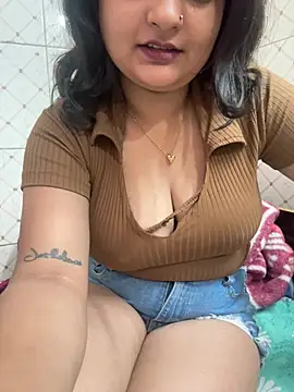 Curvy_Anaya webcam