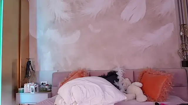 JullyBlair webcam