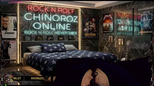 chino_roz live cam on StripChat