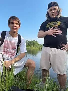 desiredude9 webcam