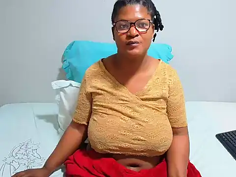 CandyYumsAerolaXX webcam