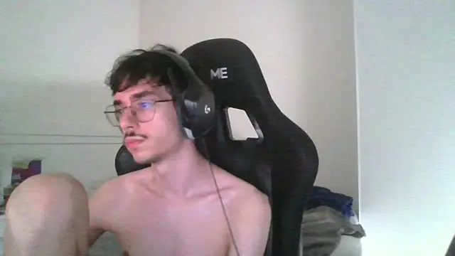 gabrielNovin17cm webcam
