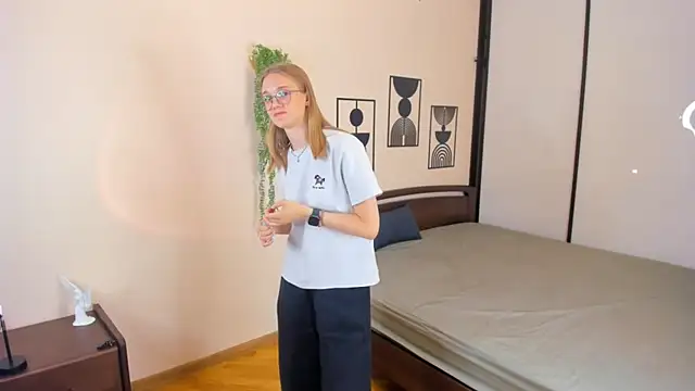 FemMantis webcam