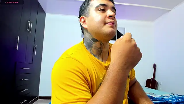 thiago__cp01 - Thiago__cp01's free webcam - UK Sex Cams