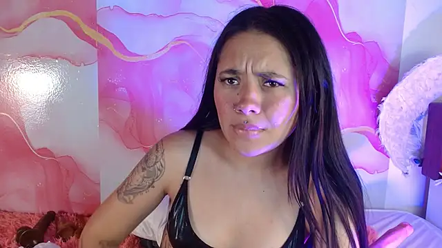 hellenngp live cam on StripChat