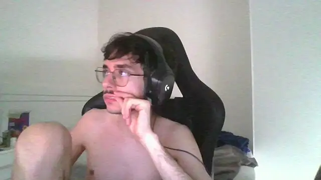gabrielNovin17cm live cam on StripChat