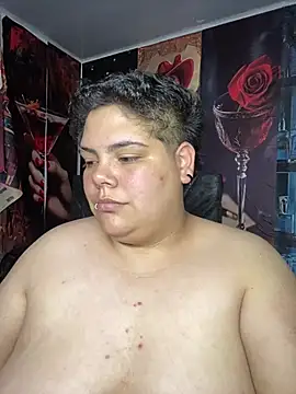 Hailey_Curvy webcam