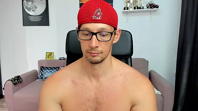 BrutusK08 webcam