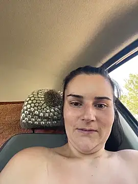 Naira_Dan webcam