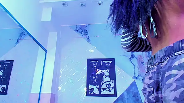 Isabella_stanford2 webcam
