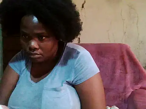 sexybigboobz webcam