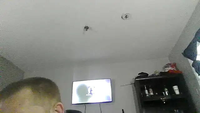 Lovemcurvy69 live cam on StripChat