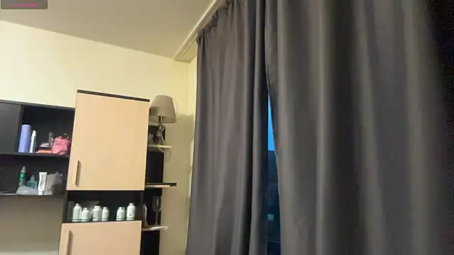 AquilineOrites webcam