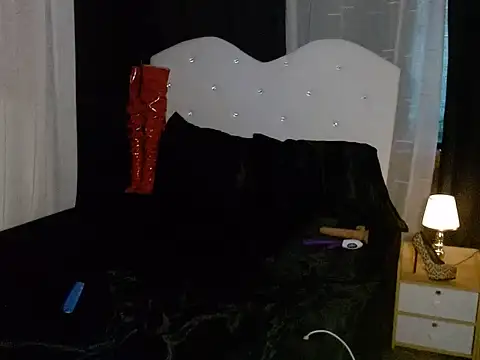 AshantTsiBigCock webcam