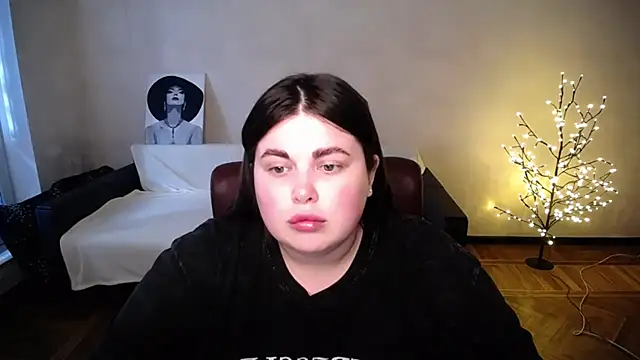 Emily_Mo webcam