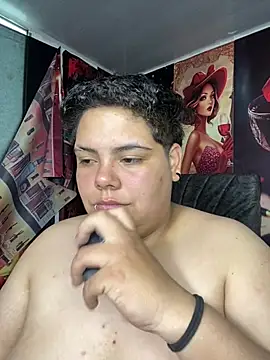 Hailey_Curvy webcam