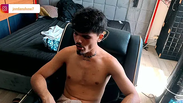 JordanShow webcam