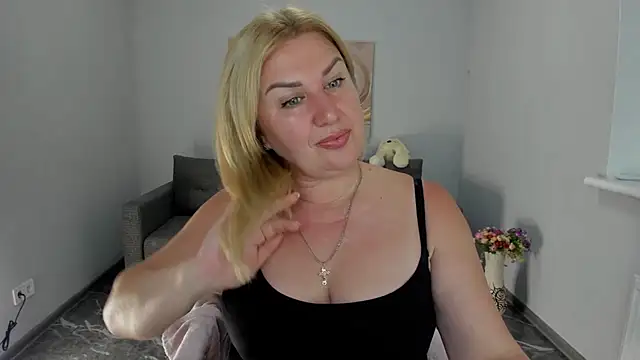 Lili_Crossi webcam
