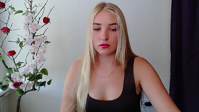 Queen_ofLove webcam