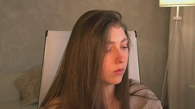 Mary_Miiller webcam