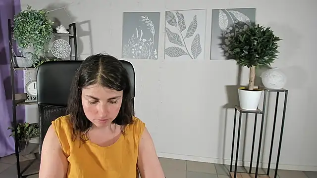 MartaEdams webcam