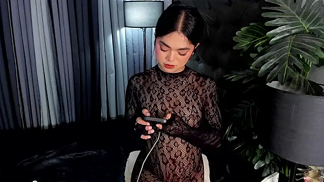 AsianHugecockAnna webcam
