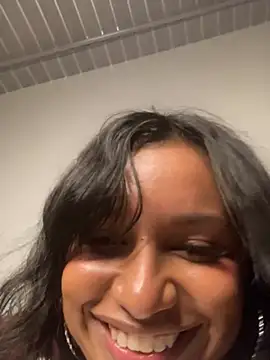 Eloise_aksnes webcam