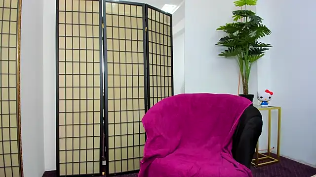 MissVelouraX webcam
