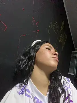 LittleMissEve_ webcam