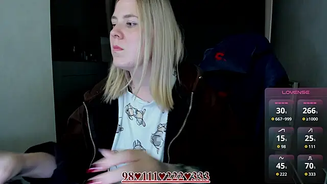 Olivia_Munk webcam