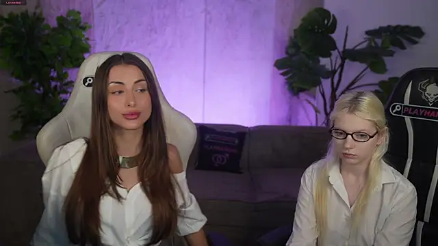Luna_secretgirl webcam