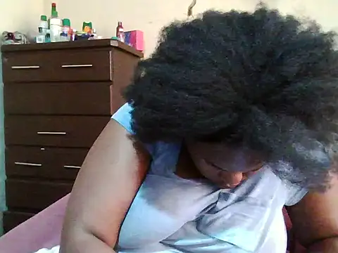 sexybigboobz webcam