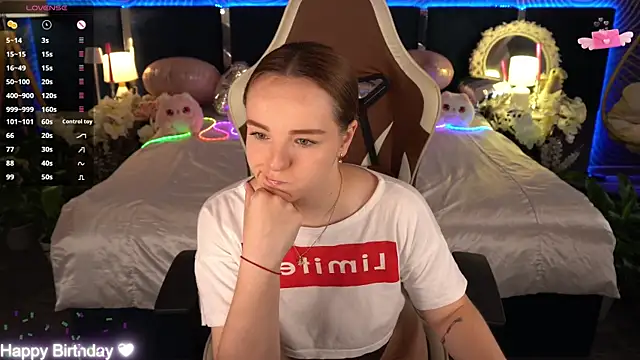 FoxyShy webcam