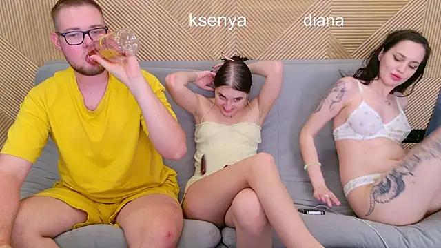 ksenny (G young) - threesome sex + creampie