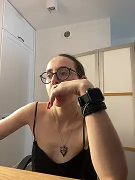 MartiniiSelenna webcam