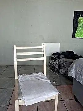 LaughRiotX webcam