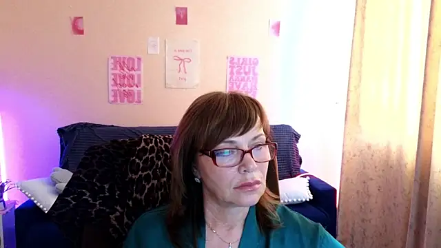 Miss_Moren webcam
