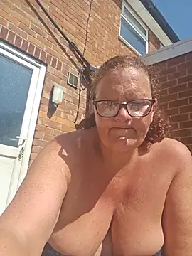 MissQueenBeex webcam